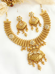Lipika Necklace Set-Gold
