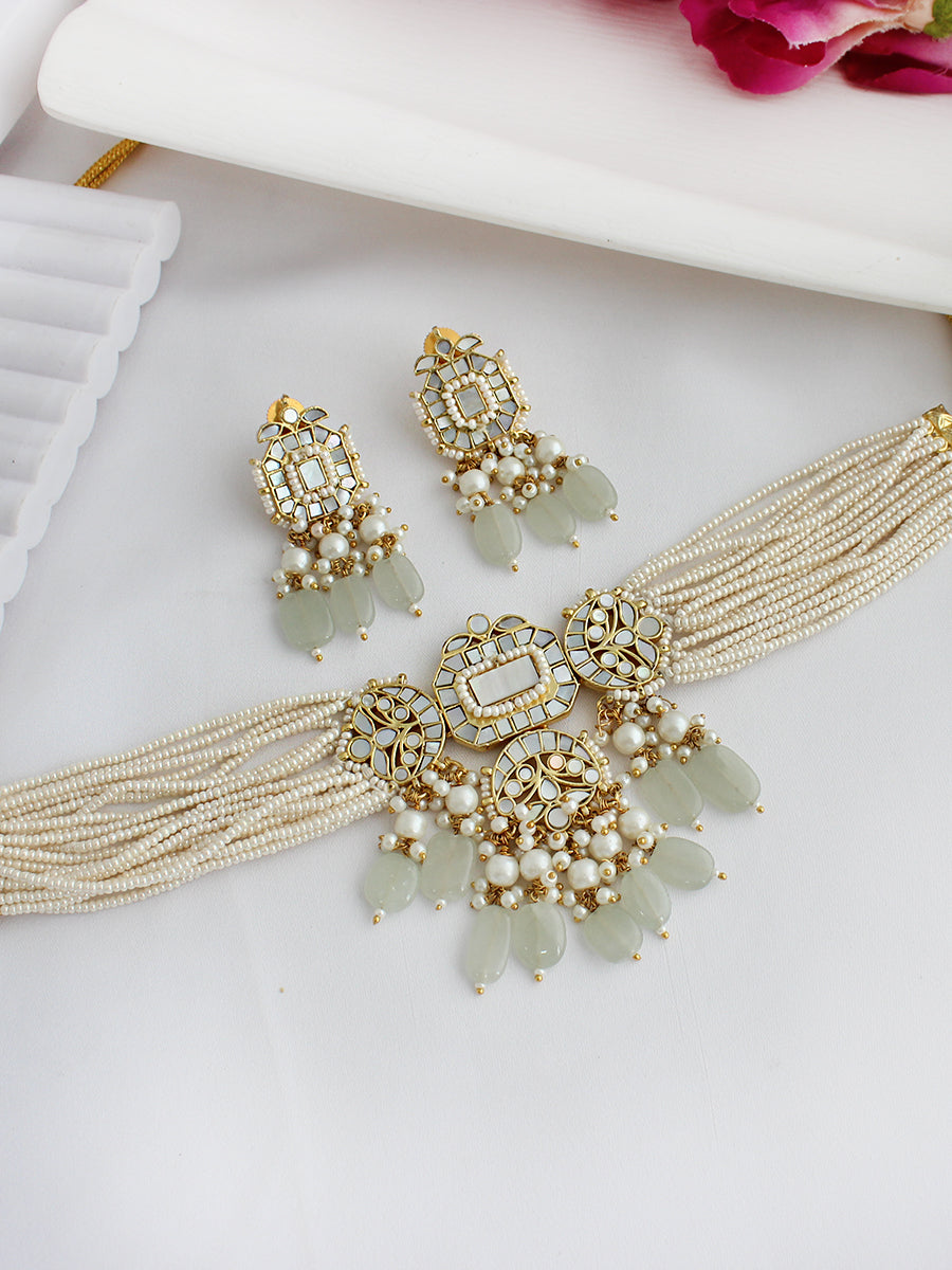 Kanvika Choker Necklace Set