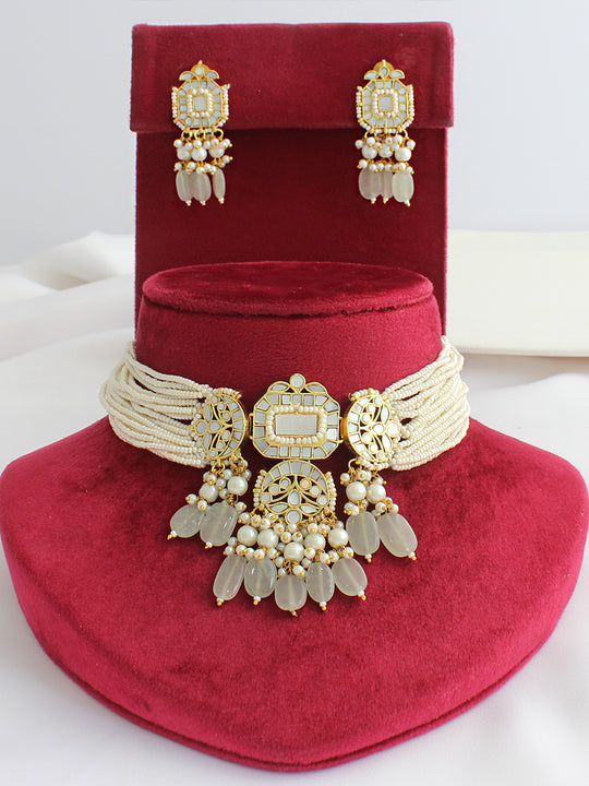 Kanvika Choker Necklace Set
