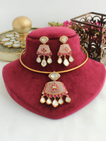 Vamika Hasli Necklace Set