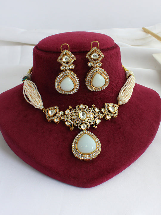 Siyara Choker Necklace Set