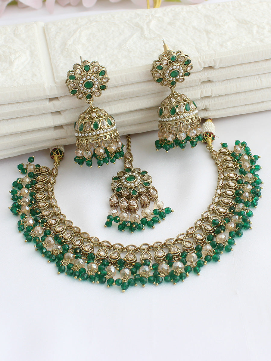 Snavika Necklace set