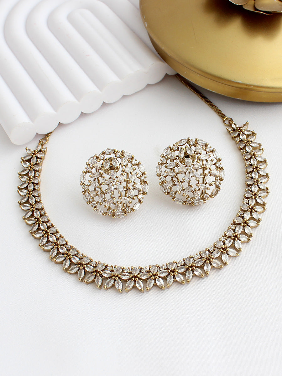 Aaria Necklace set