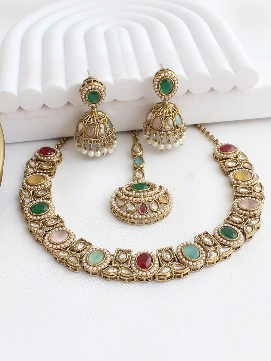 Lavika Choker Necklace Set