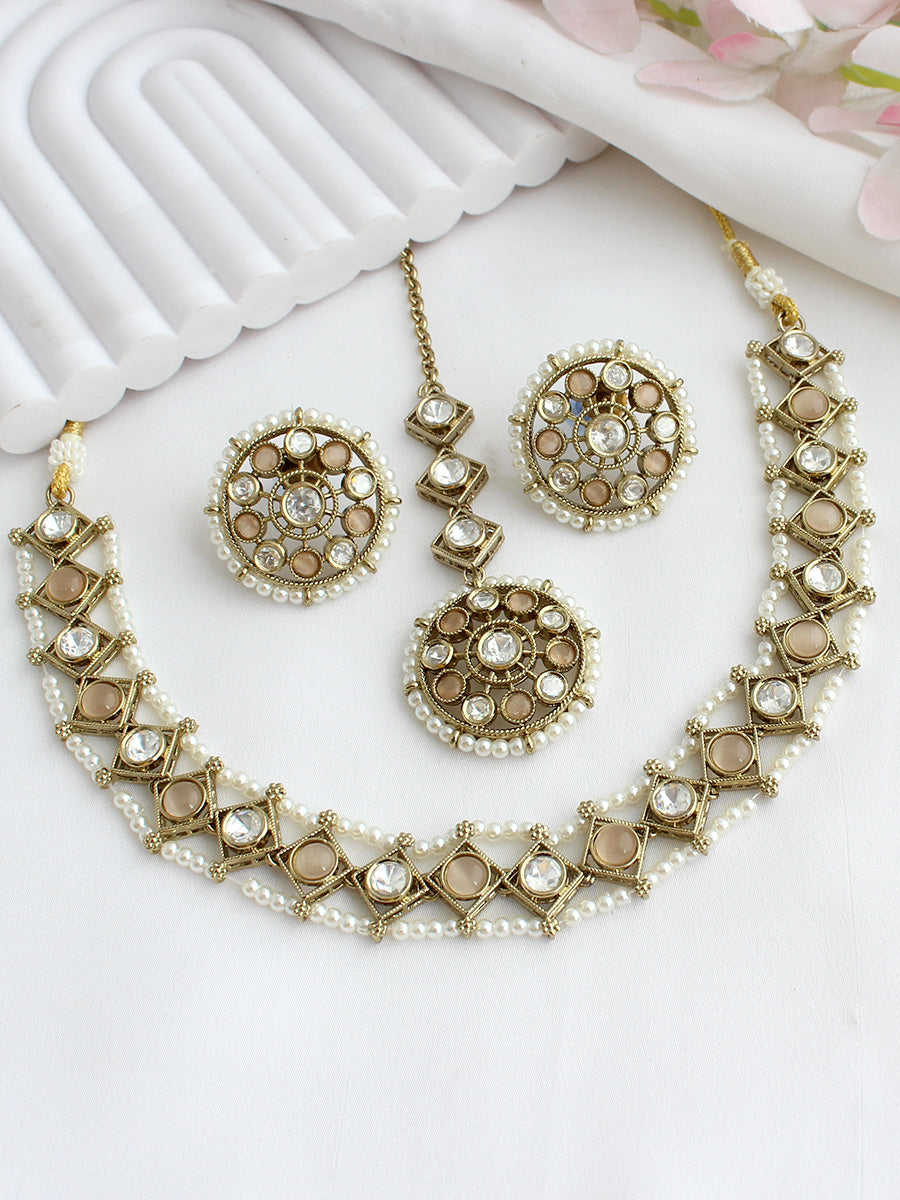 Vihani Choker Necklace set