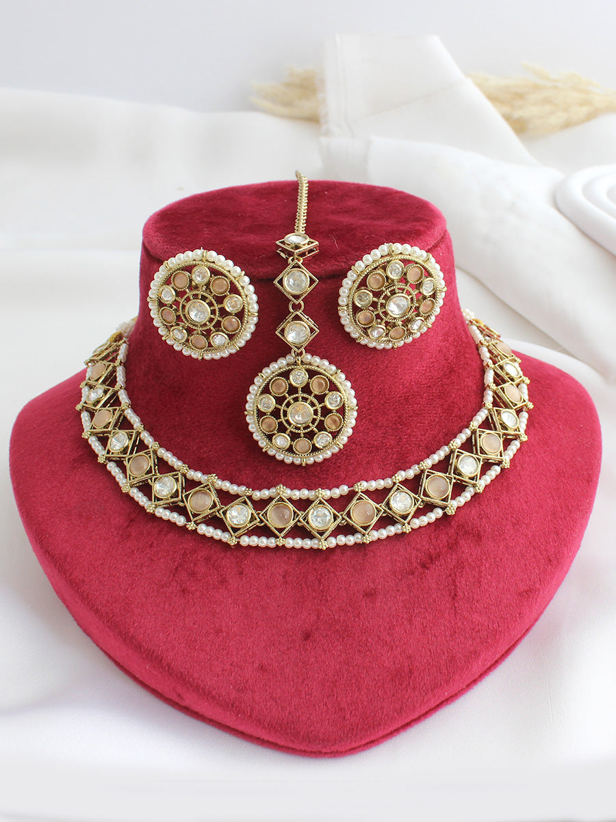 Vihani Choker Necklace set