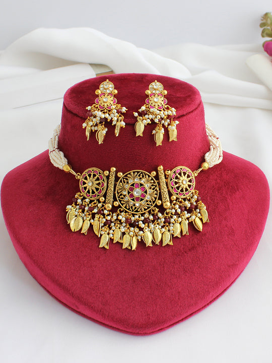 Aabha Choker Necklace Set
