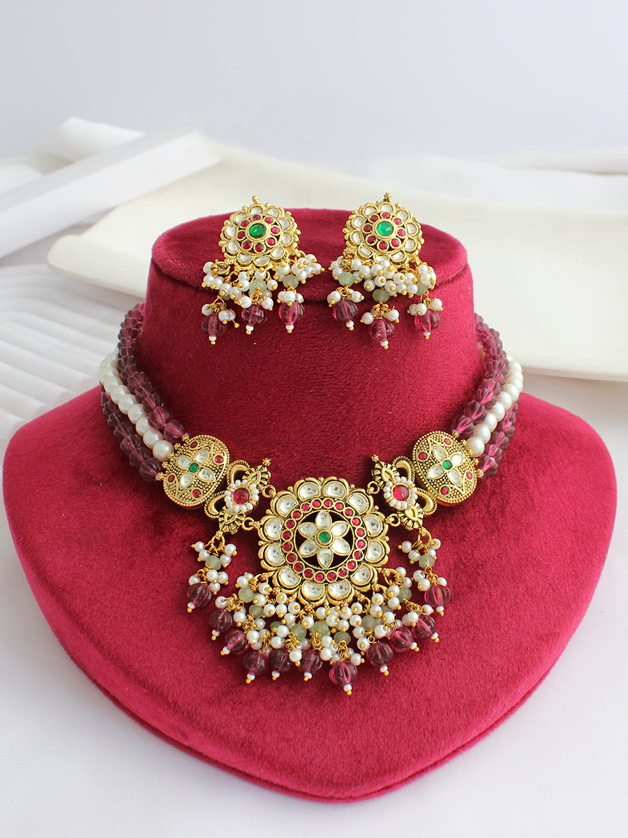 Urvika Necklace Set