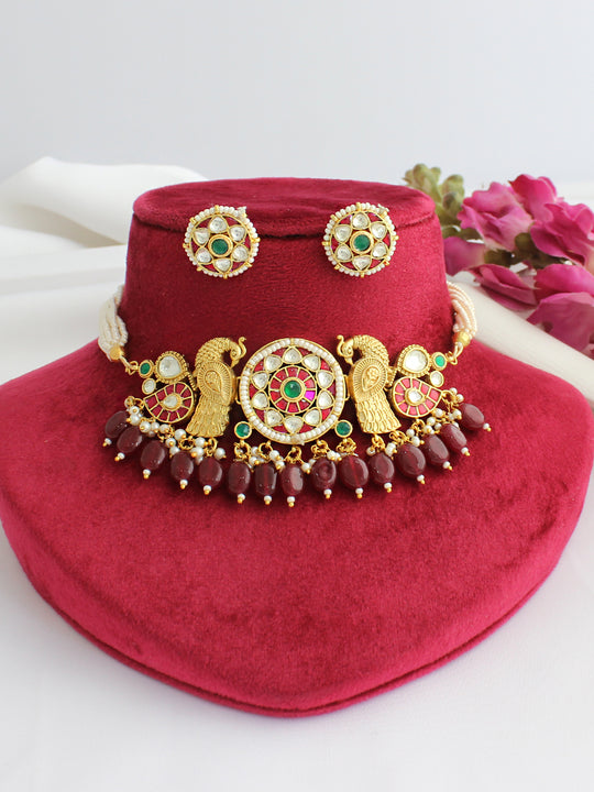 Somika Choker Necklace Set