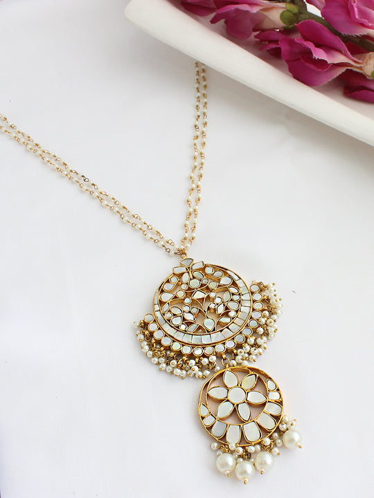 Shuchi Pendant Long Necklace -Ivory