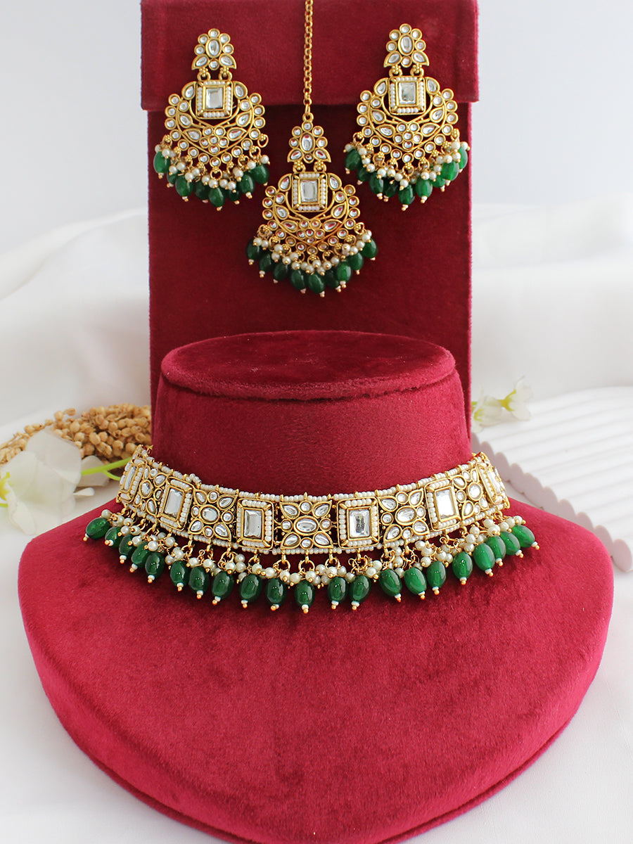 Aneeza Choker Necklace Set