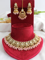 Avni Bib Necklace Set