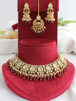 Avni Bib Necklace Set