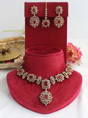 Ziana Necklace Set