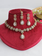 Manira Necklace Set 