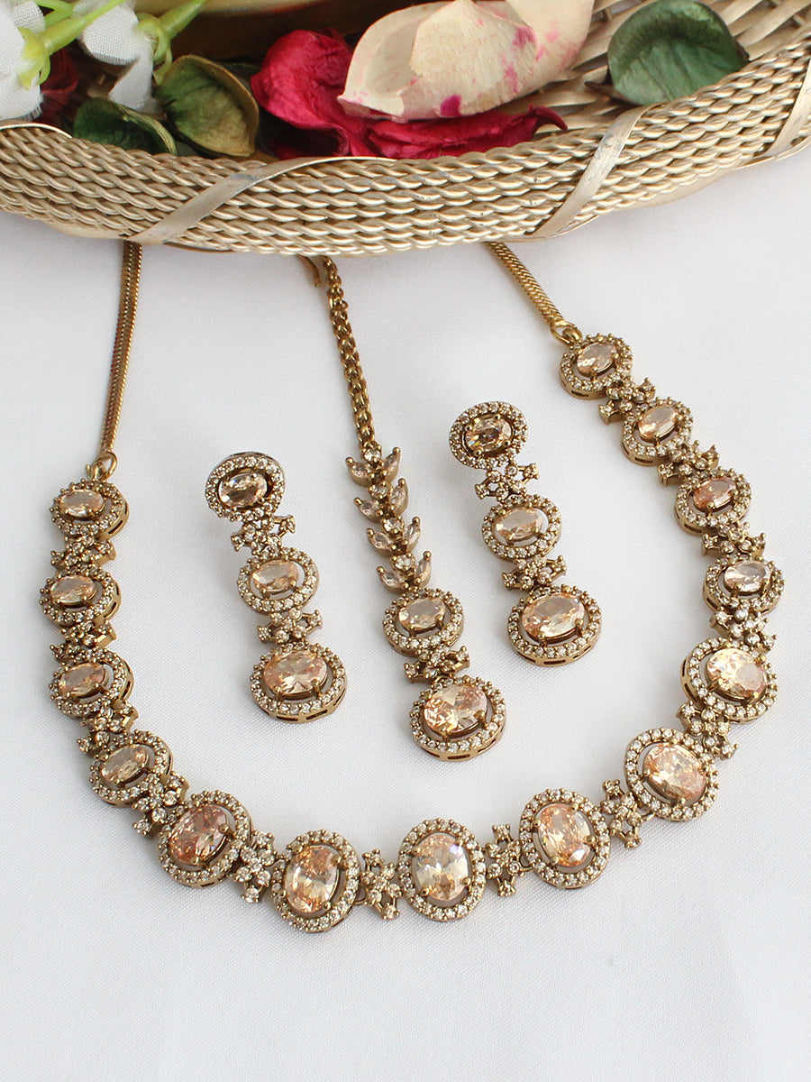 Aneri Necklace Set-Gold