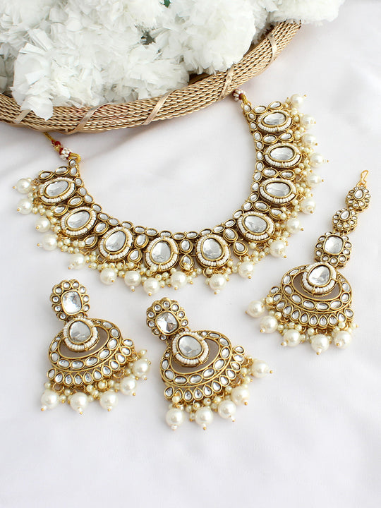 Manvika  Necklace Set-Pearl