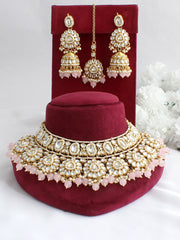 Vritee Necklace Set