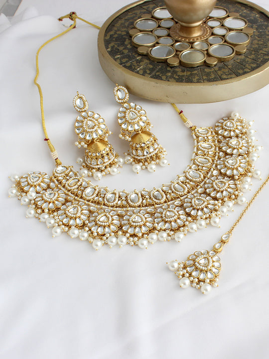 Vritee Necklace Set-Pearl