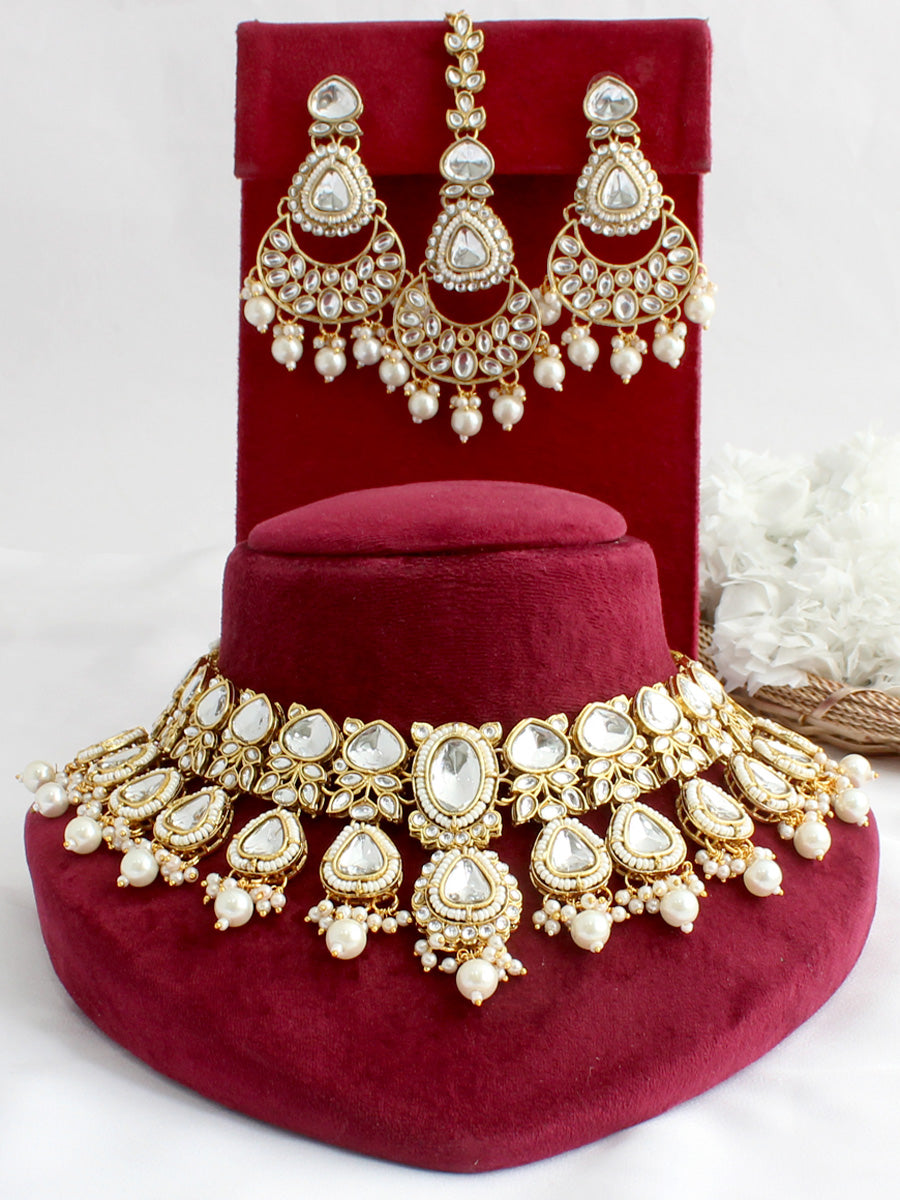 Shuchi Necklace Set 