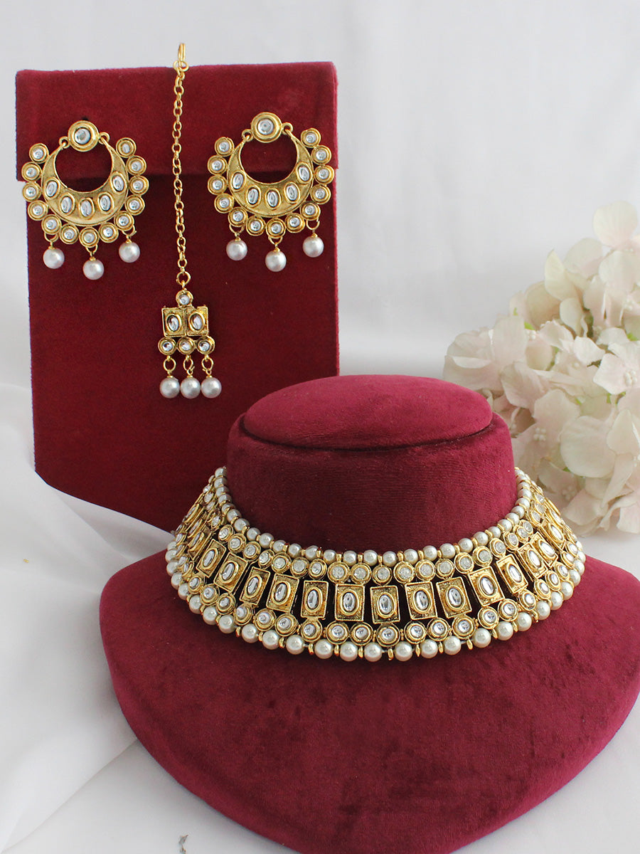Jigyasa Bib Necklace Set-White