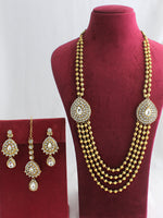 Surveen Layered Necklace Set