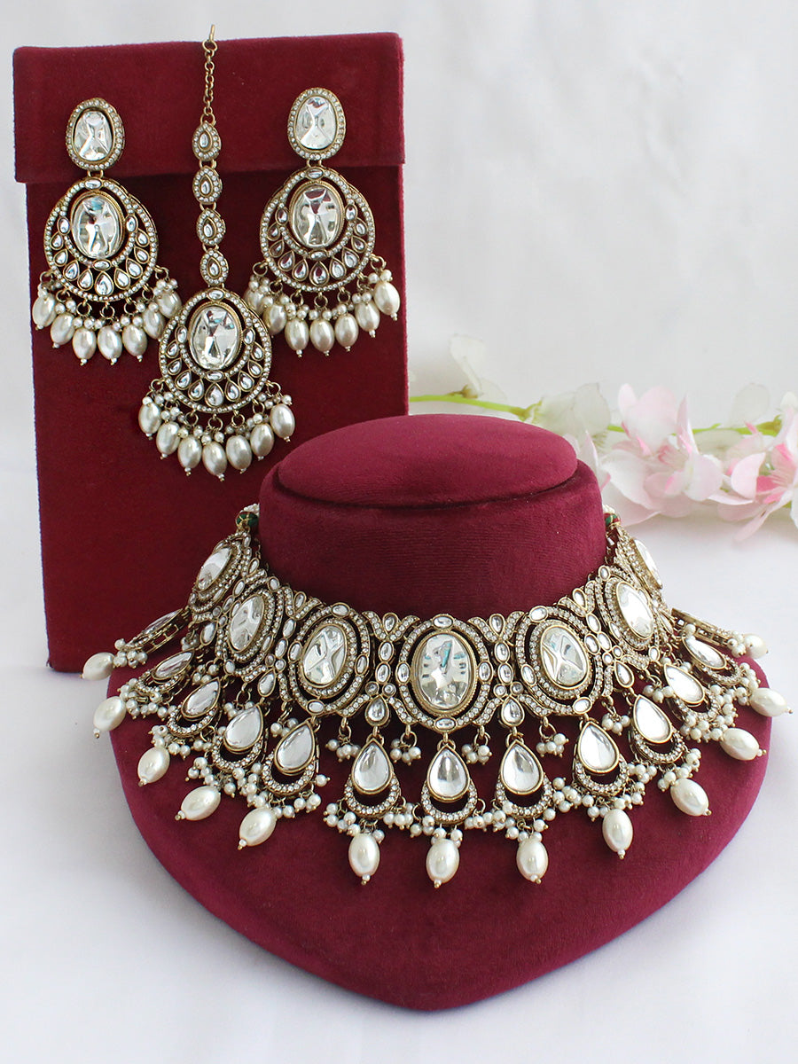 Miraya Bib Necklace Set-White