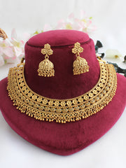 Nandita Necklace Set-Gold