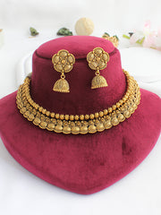 Pratima Necklace Set