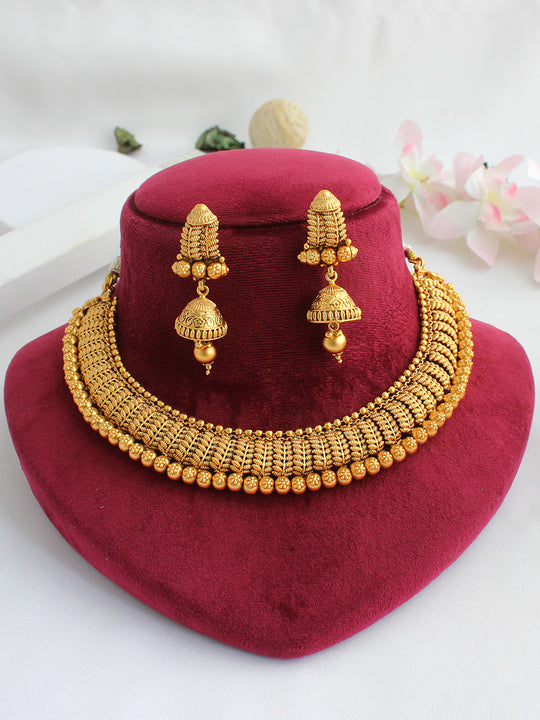 Chinmayi Bib Necklace Set 