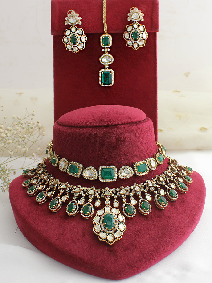 Neeti Layered Necklace Set