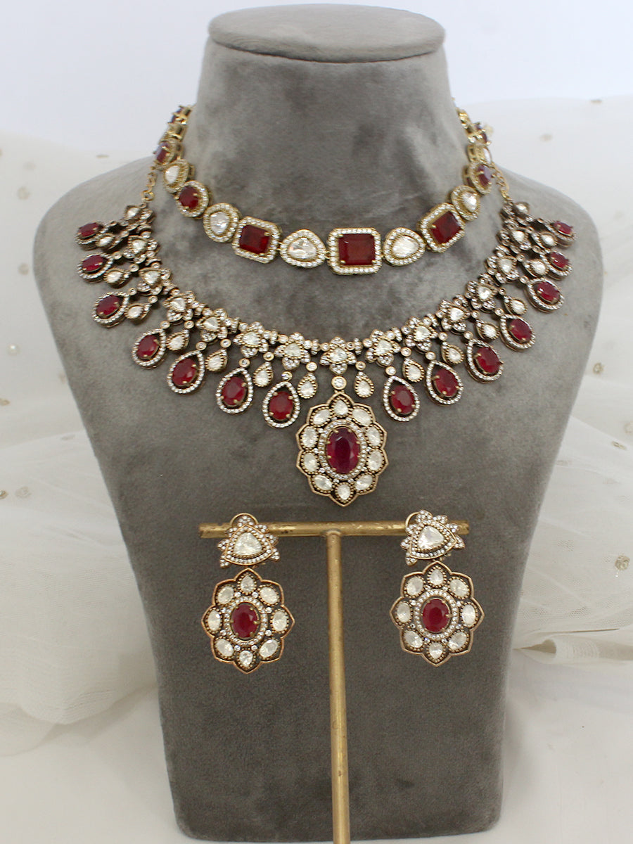 Neeti Layered Necklace Set