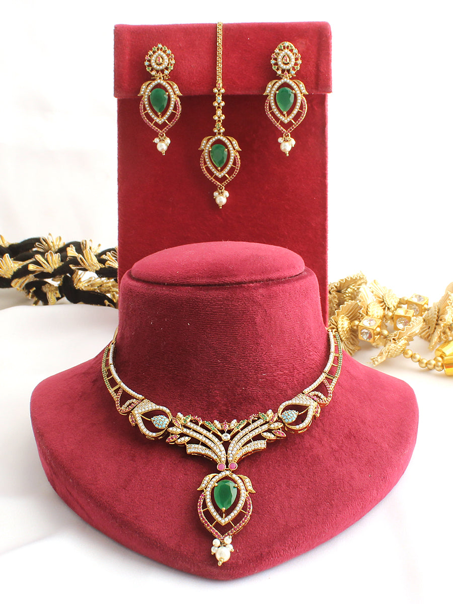 Tanvi Necklace Set