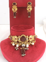 Maya Choker Necklace Set