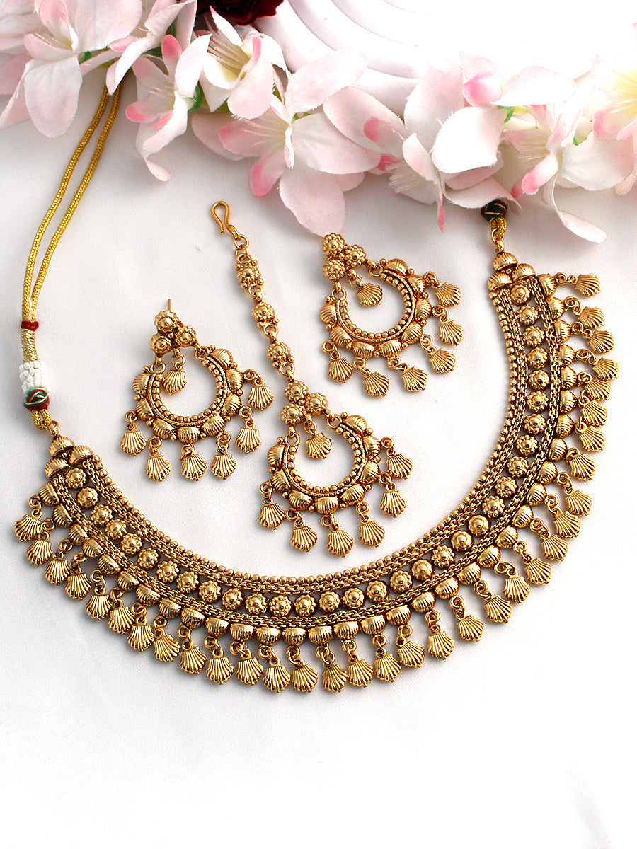 Tanusha Bib Necklace Set-Gold