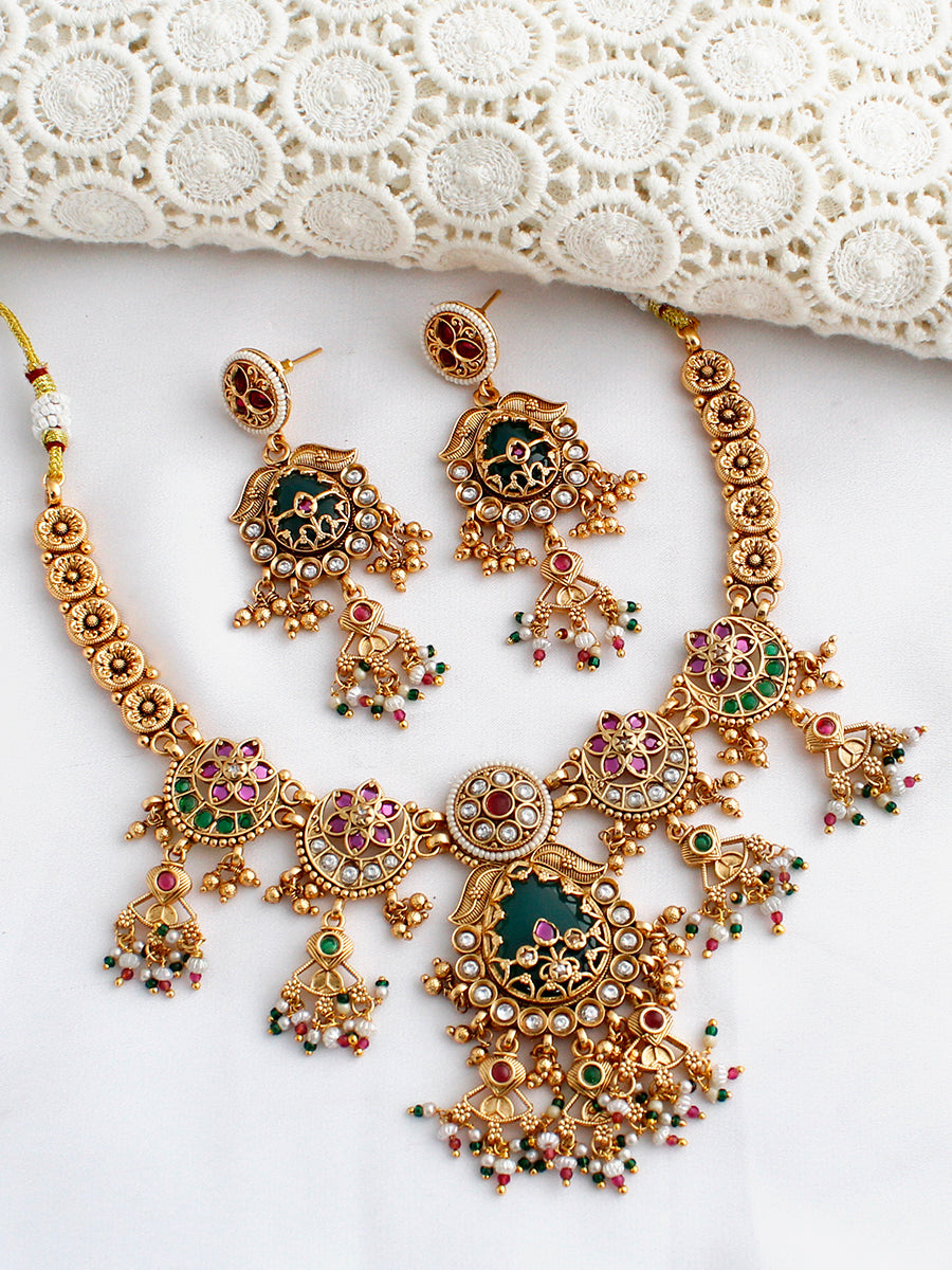 Nirvya Bib Necklace Set-Multicolor