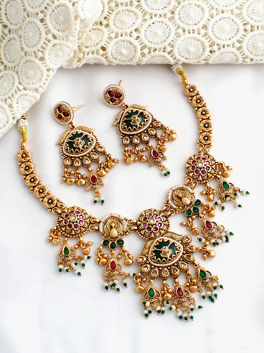Ritanshi Bib Necklace Set-Multicolor