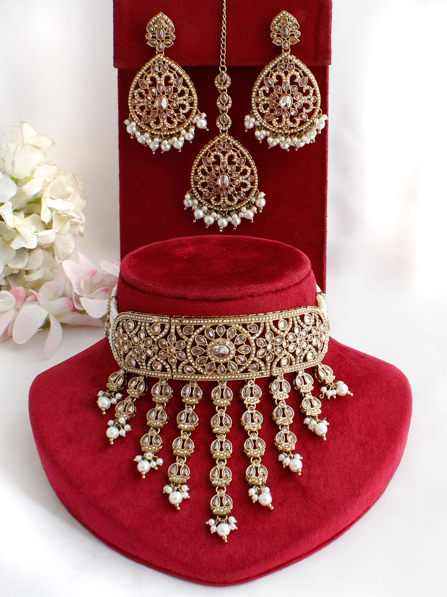 Navisha Choker Necklace Set-Gold