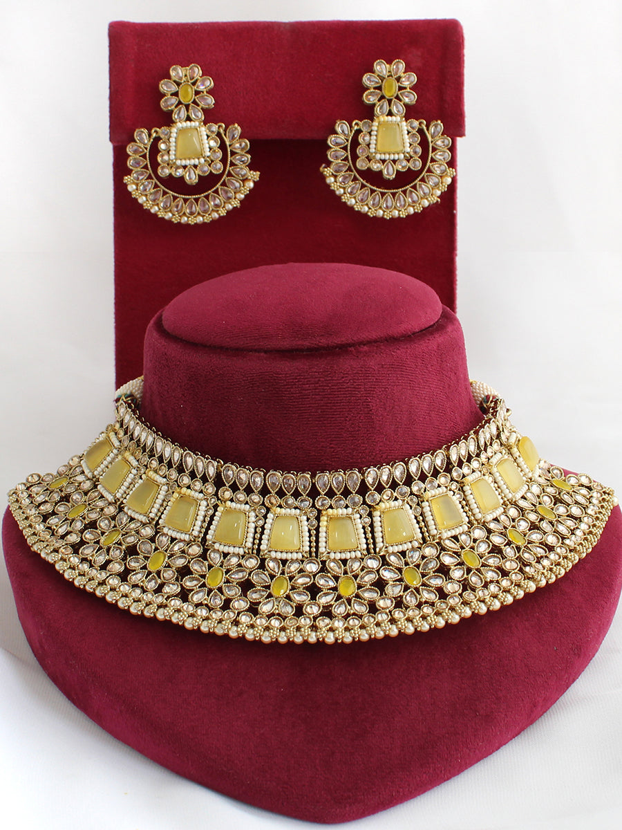 Samiya Necklace Set