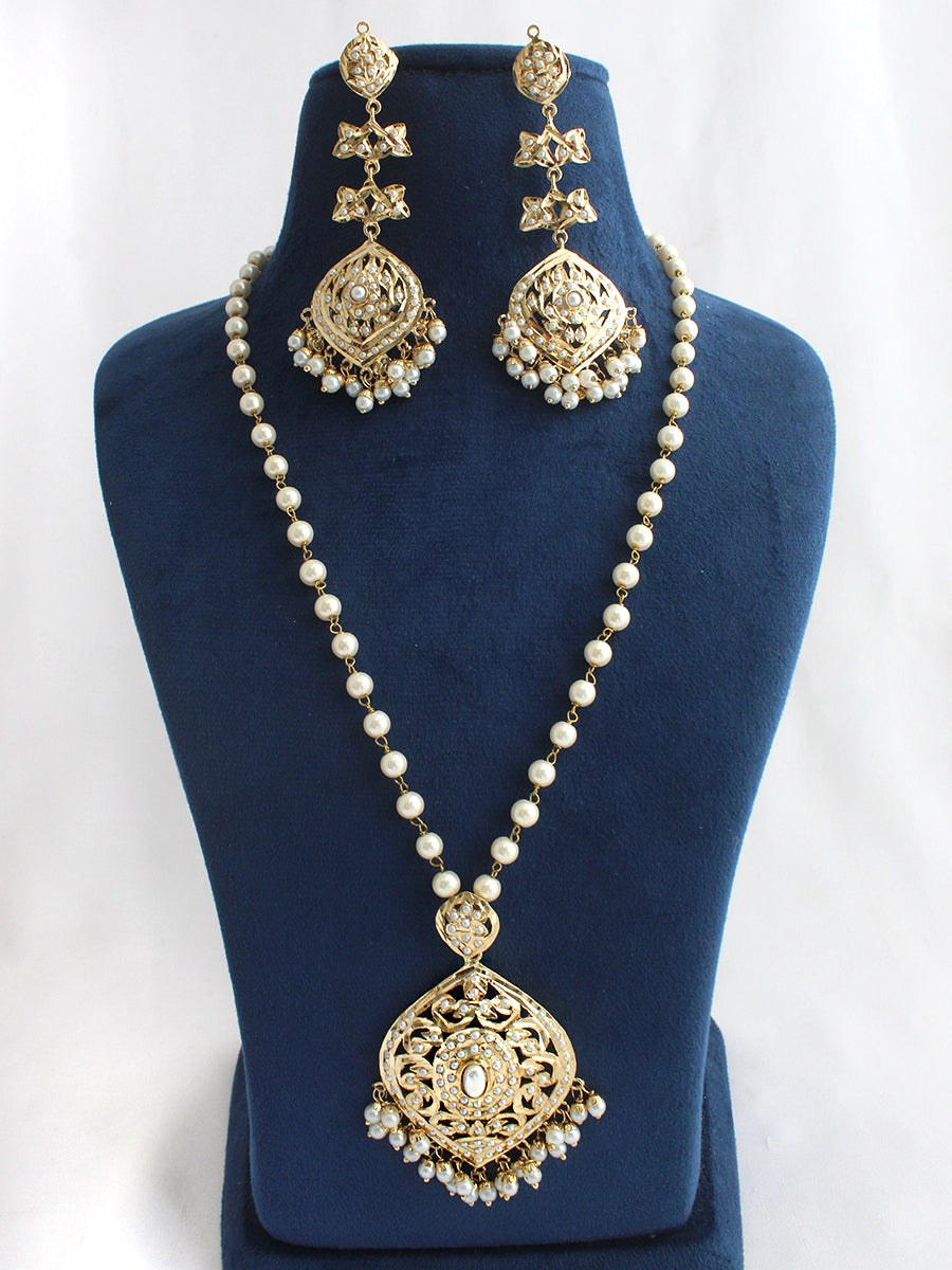 Inaya Jadau Long Necklace Set-Gold