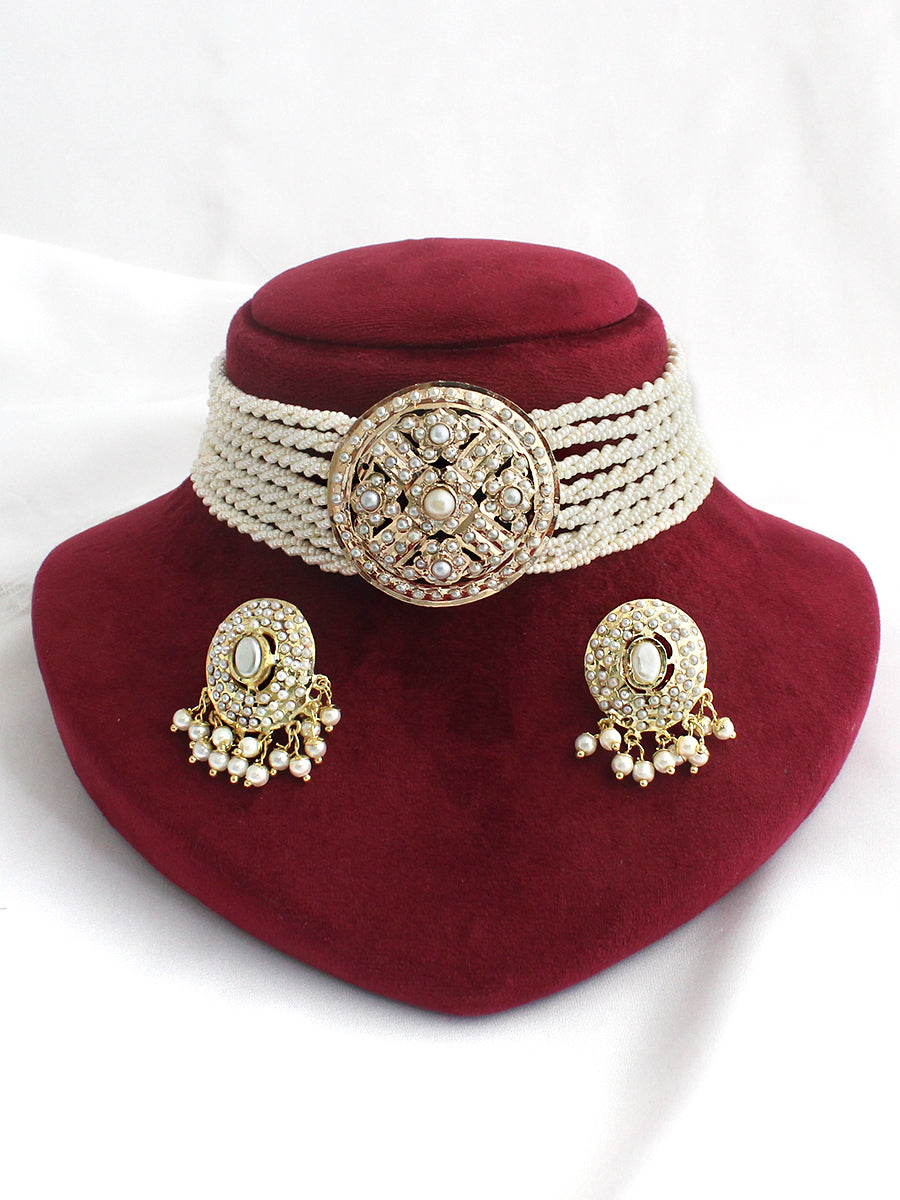 Amna Choker Necklace Set