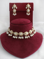 Falak Jadau Choker Necklace Set-Gold