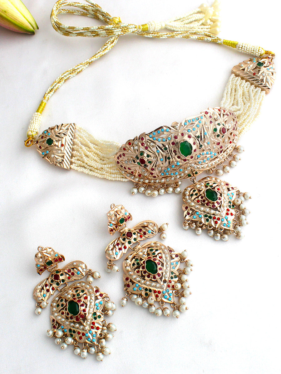 Zareen Jadau Choker Necklace Set-Multicolor