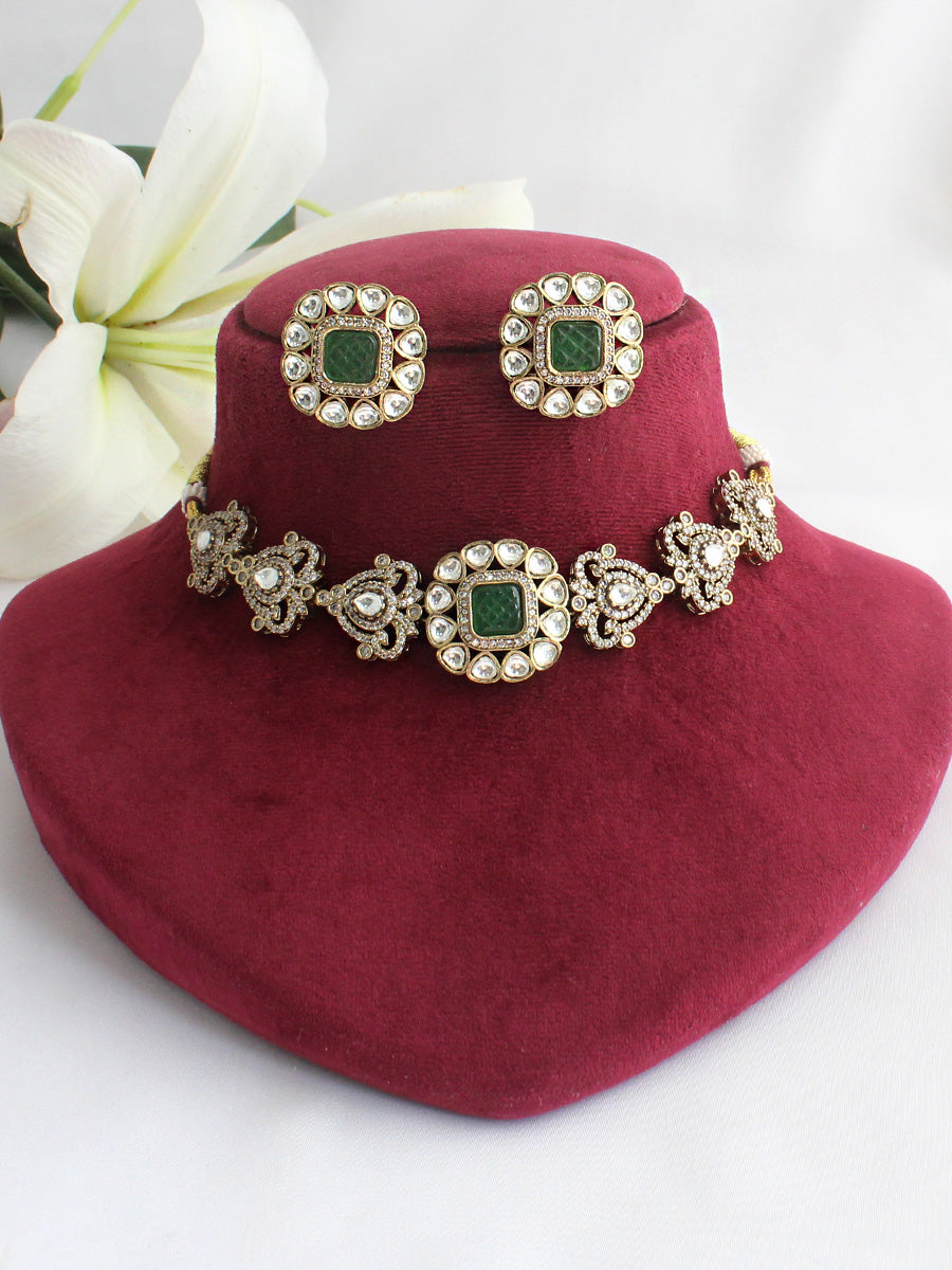Shivira Choker Necklace Set