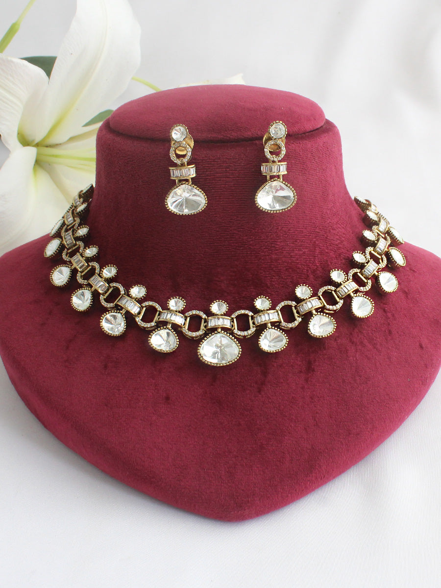 Kimaya Necklace Set-gold