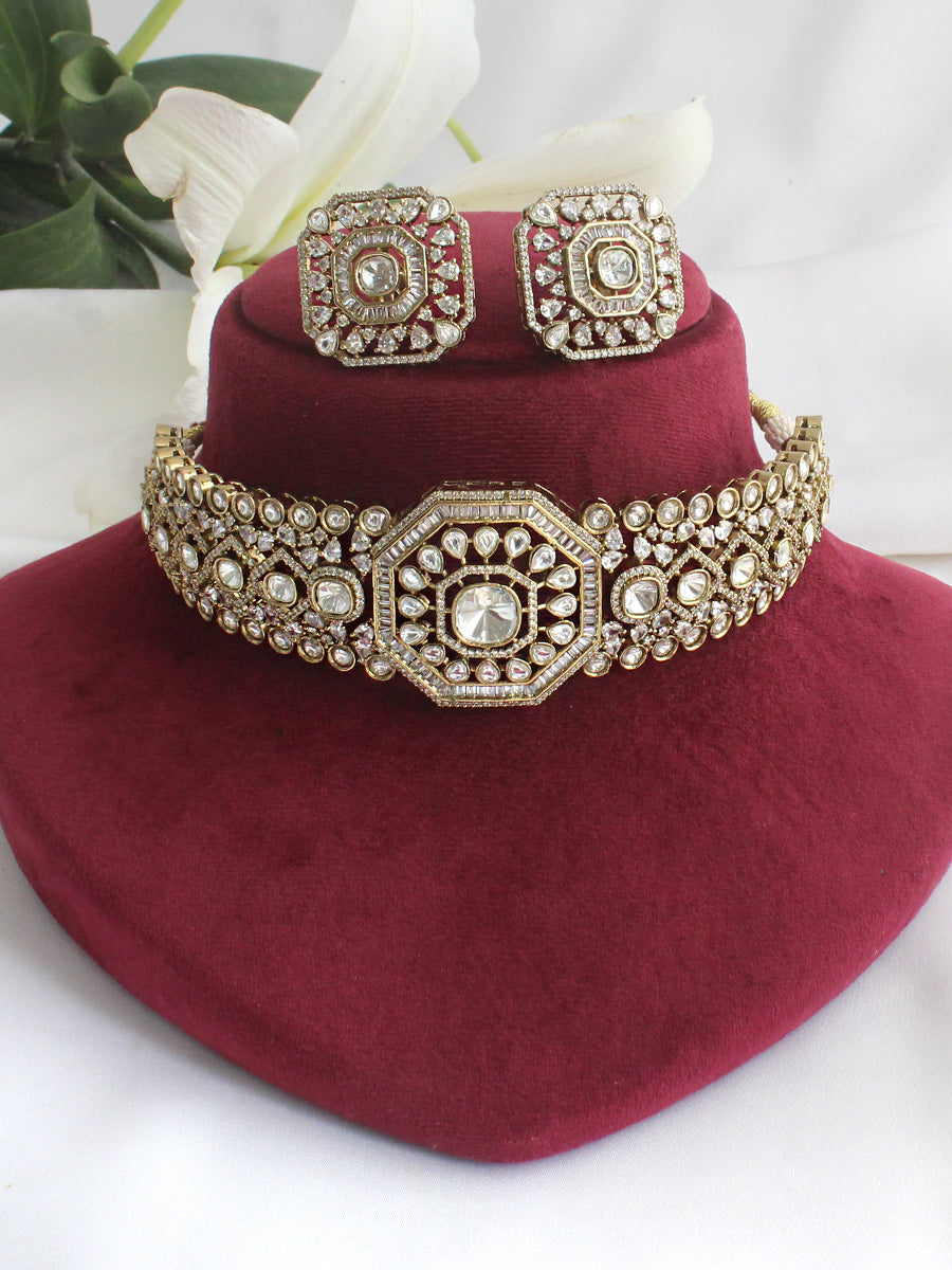 Prishti Choker Necklace Set-Gold