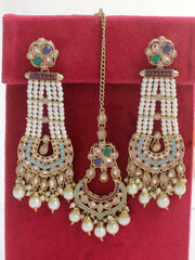Kashish Earrings & Tikka-Multicolor