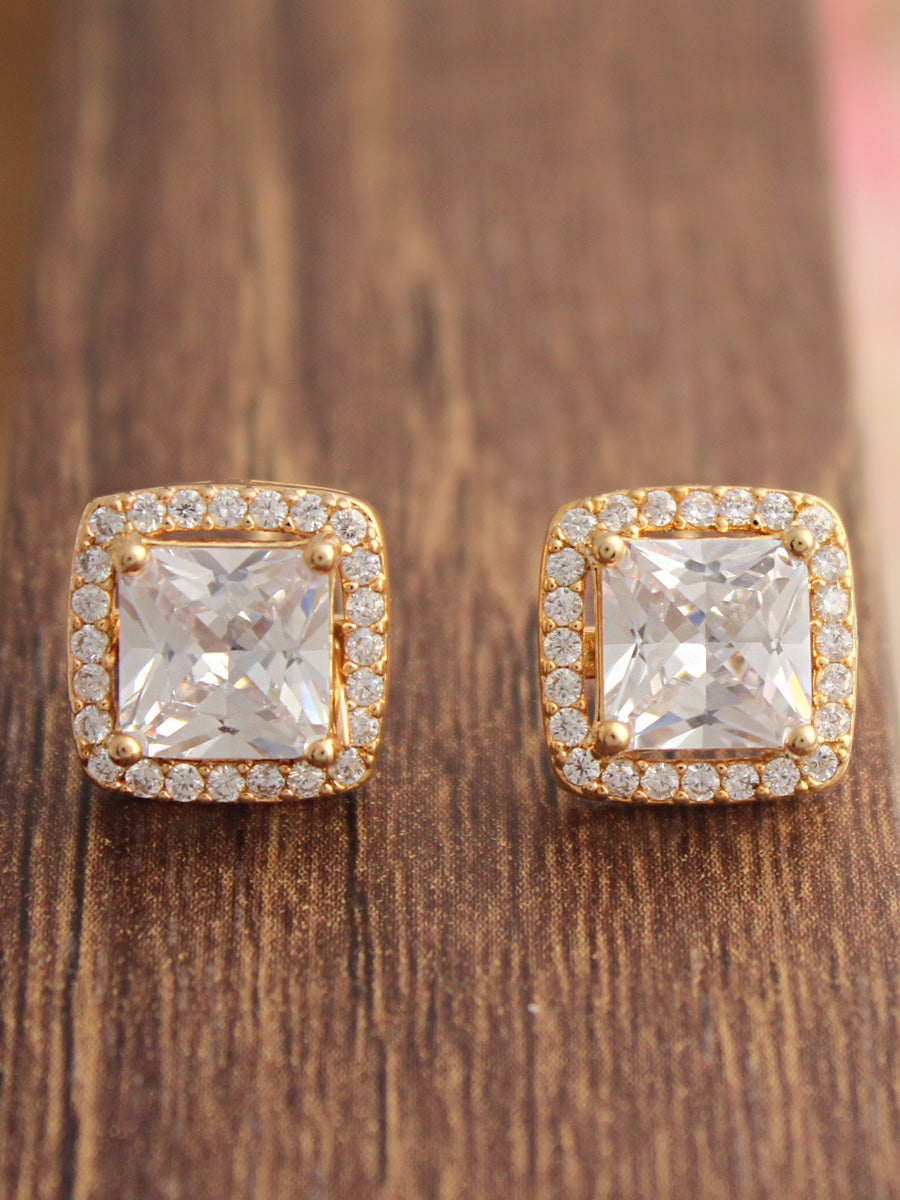 Adaa Stud Earrings-Golden