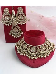 Pranshi Necklace Set-Golden