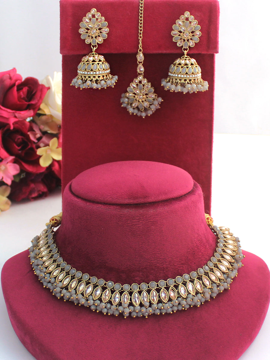 Abhilasha Necklace Set